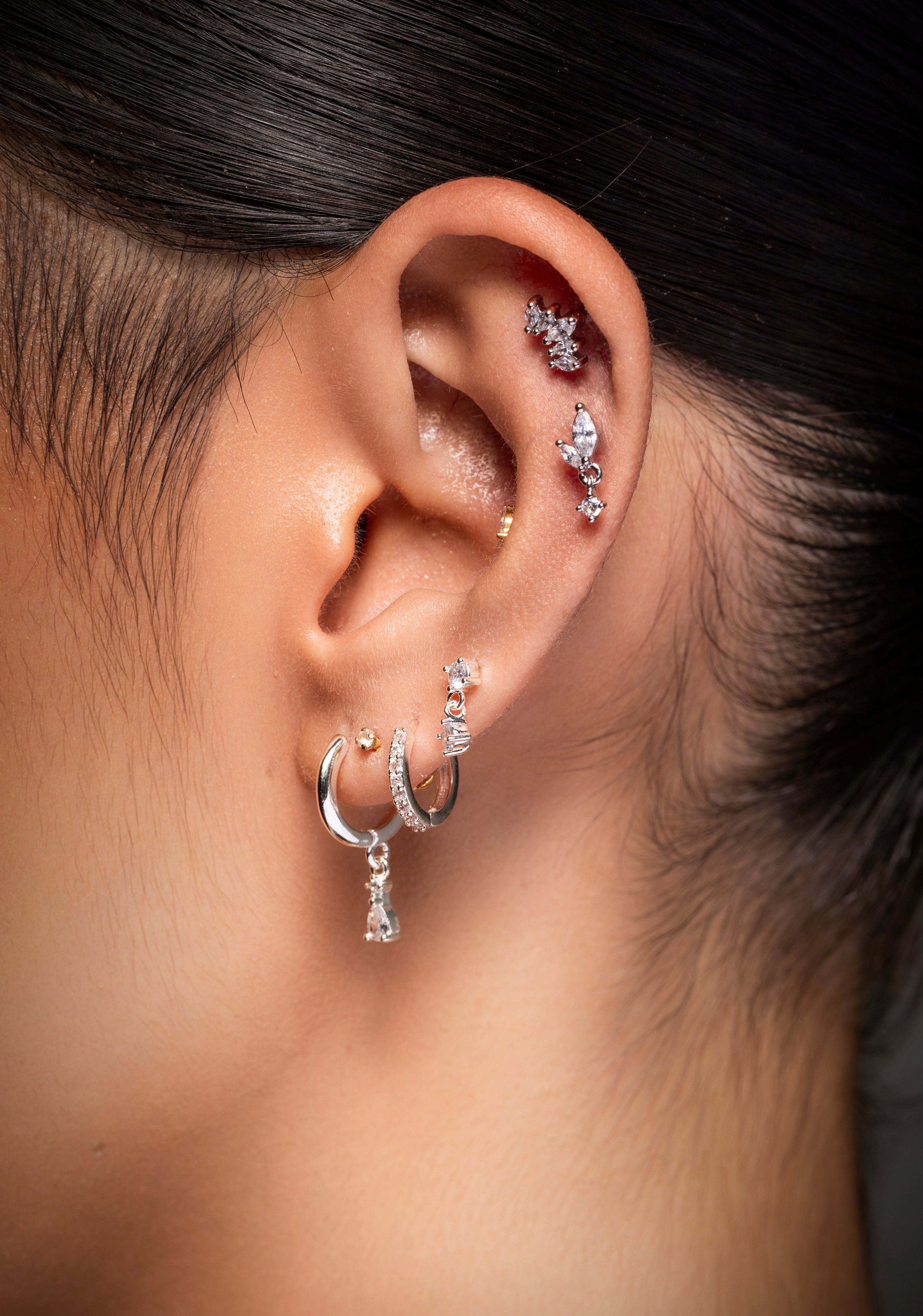 SILVER 16G CZ 5 MARQUISE FLATBACK
