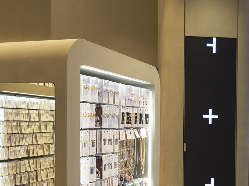 HARLI + HARPA Elizabeth