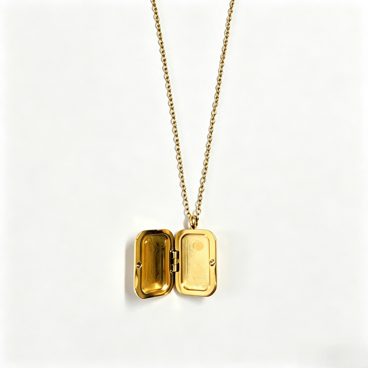 WATERPROOF GOLD RECTANGLE PHOTO LOCKET